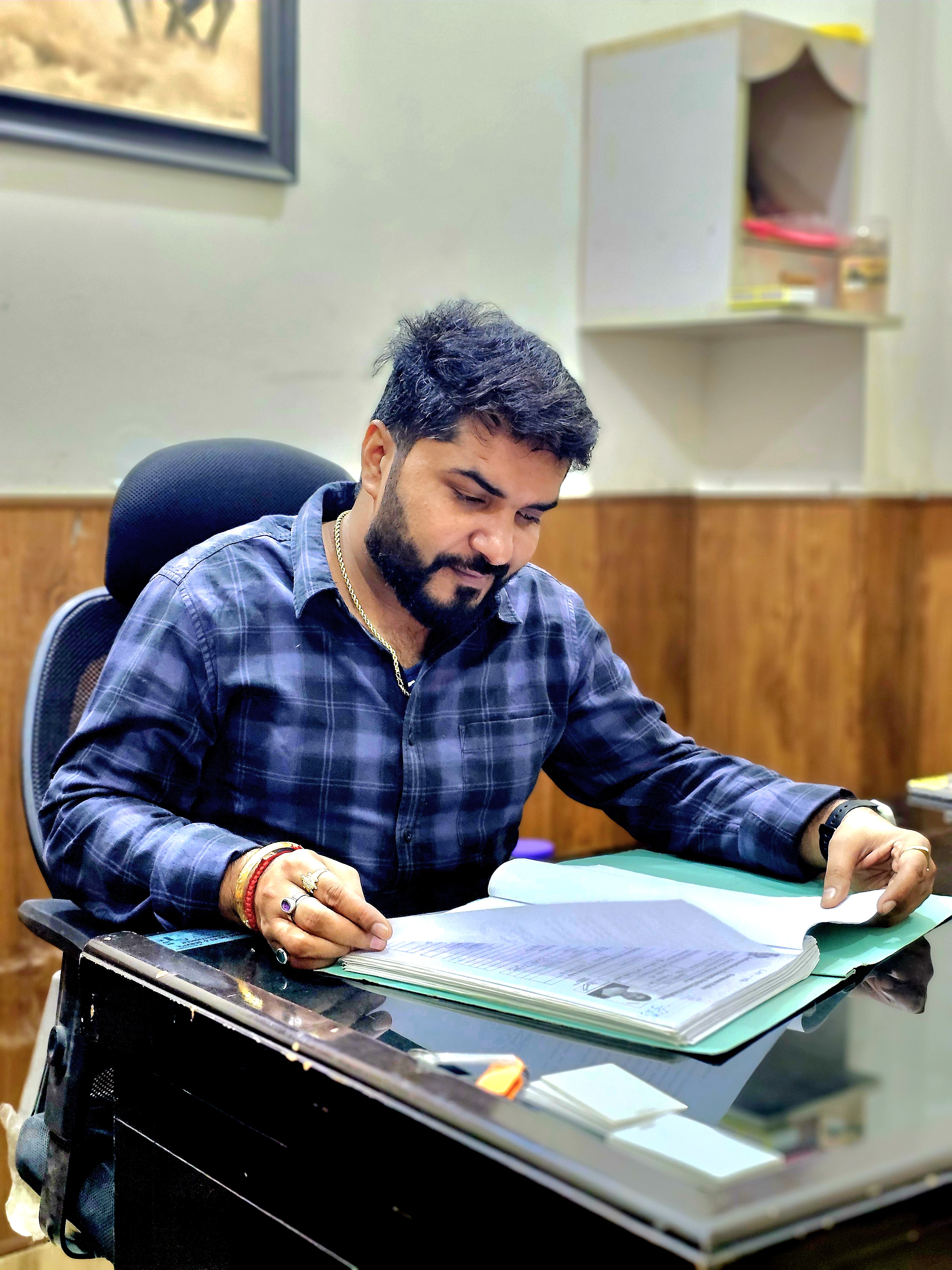mr_pankaj_rawat-icon